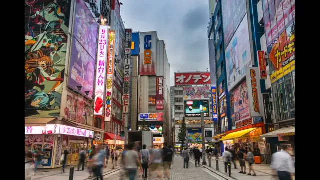 'Video thumbnail for japan tokyo Cityy-----Paisaje--networck Live 13384436 3240 2160 24fps'