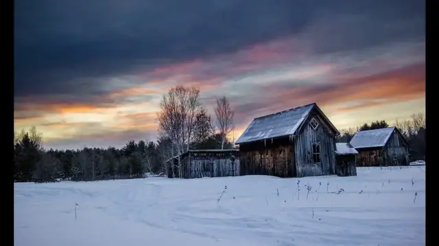 Video thumbnail for Samyang (Rokinon) 21mm f/1.4 | Image Quality Examination