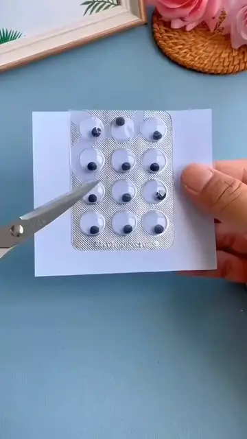 Video thumbnail for How to Make a decorative chicken toy Tree with Clay Fruits