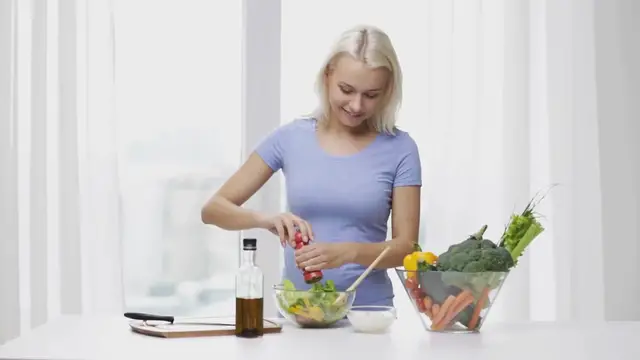 Video thumbnail for Vegetarian and Vegan Options