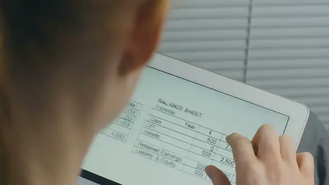 Video thumbnail for Understanding the Different Types of Investment Funds