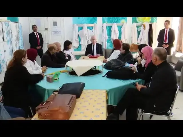 Video thumbnail for سعيد   يفضح هؤلاء : خونة و عملاء...''و ليسوا معتقلين سياسيين  و الفصل وصل تباع بـ150 مليون ''.