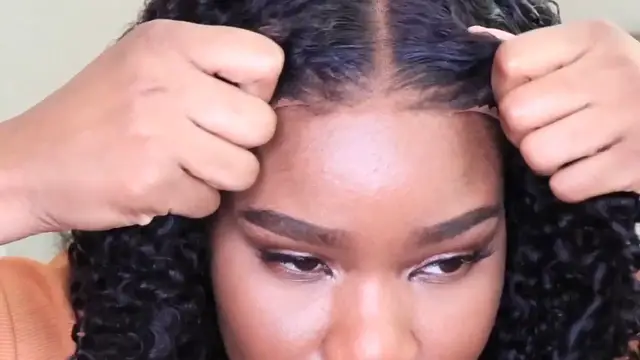 Video thumbnail for Come with me to get THE MOST REALISTIC kinky curly wig💯｜Julia hair