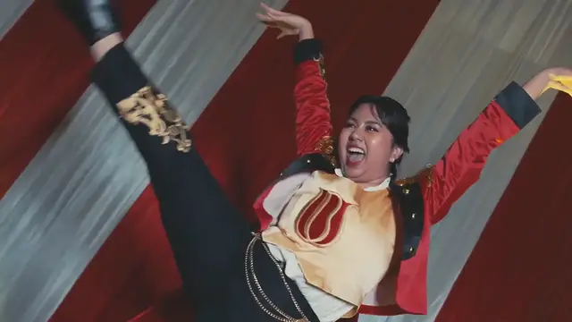 Video thumbnail for The Bachelorette Season Finale Live Updates: Jenn Tran Got Engaged — But the Relationship Took a Turn