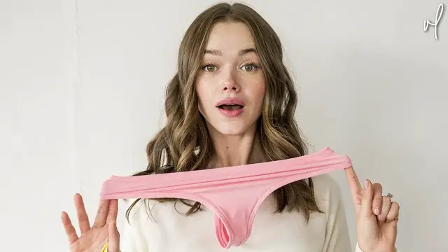'Video thumbnail for 10 Bra And Underwear Essentials'