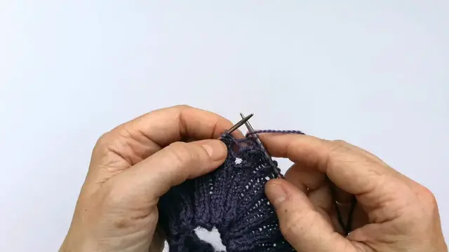'Video thumbnail for Easy Lace Socks - working the lace pattern stitches'