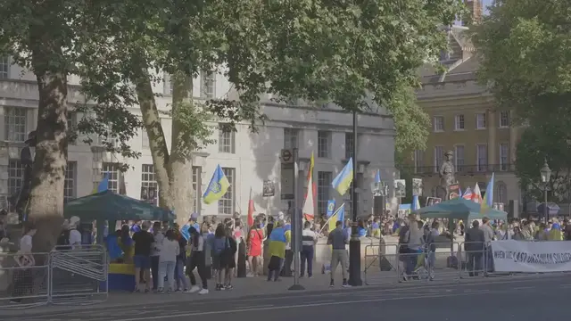 Video thumbnail for Human rights lawyer to political reformer: Who is Keir Starmer, the UK’s new would-be prime minister