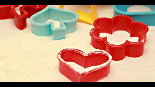 Video thumbnail for Biscuit Cutter Plastic, Superb 2 Reasons Why You Should Have This Tool