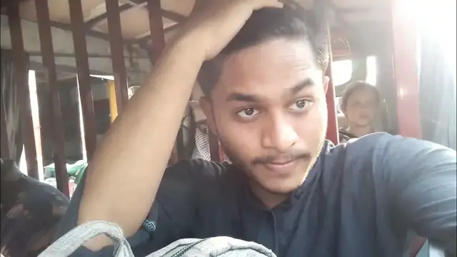 'Video thumbnail for গ্রাম থেকে শহরে যাওয়ার এক্সপেরিয়েন্স'