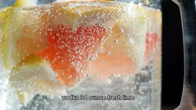 Video thumbnail for vodka gimlet recipe