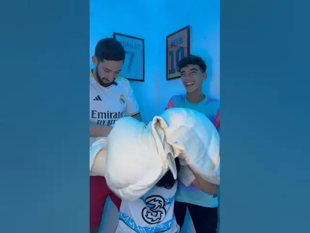 'Video thumbnail for سمي لاعب من هذا الفريق'