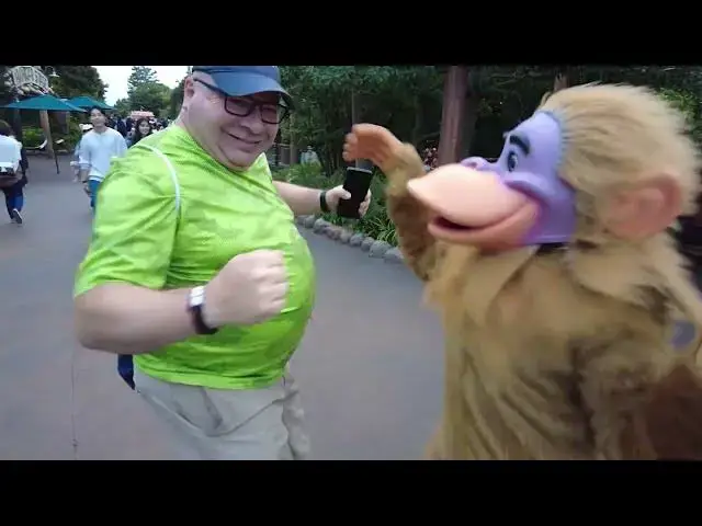 Video thumbnail for Behind the Scenes: How Lucia & Glenn Built Their YouTube Channel