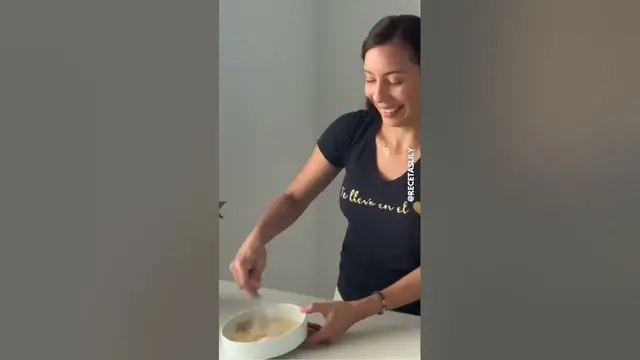 Video thumbnail for Quesillo o flan? #shortsmaschallenge