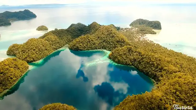 Video thumbnail for Discover Siargao Island’s Best Kept Secrets – Vacation Destination