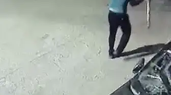 'Video thumbnail for Vandals caught in CCTV footage smashing car windows in Jaipur'
