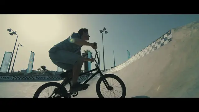 Video thumbnail for Decibel Peak // Urban Playground (feat. Urban Playground)