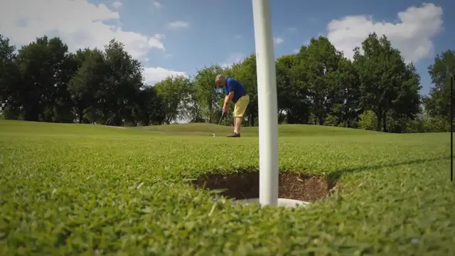 Video thumbnail for Der Golfgriff – Wie du den Golfschläger richtig hältst!