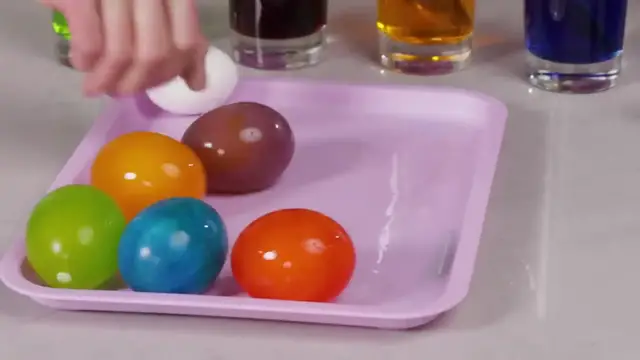 'Video thumbnail for Rainbow Bouncy Eggs - Emily_s Science Lab(720P_HD)'