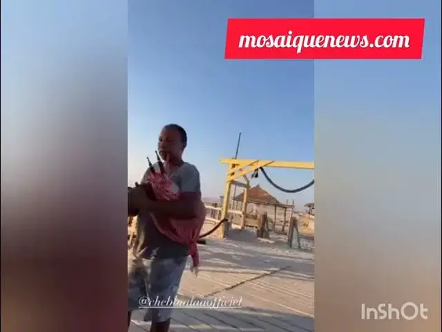 Video thumbnail for علاء الشابي يثير الجدل...يعزف لأول مرة على "الطبل " و يغني على شاطئ البحر.  .