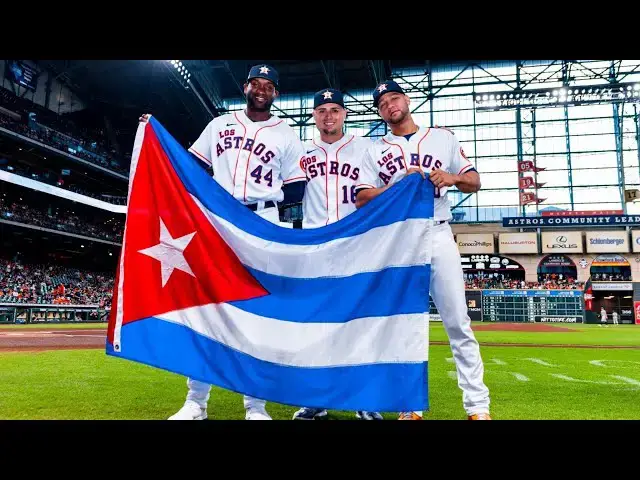 'Video thumbnail for Yordan Álvarez: Jugador de la Semana | Pelota Cubana USA'