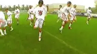 Video thumbnail for Bukino Faso | Opvarmningsøvelse | Fodboldrytmer