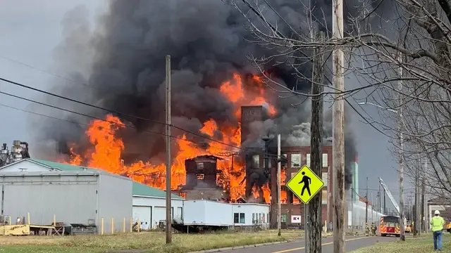 Video thumbnail for Factory Engulfed By Flames