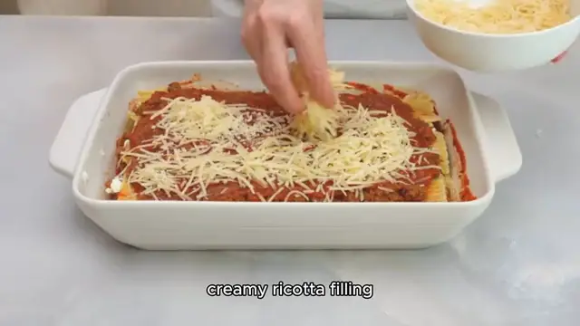 Video thumbnail for lasagne recipe