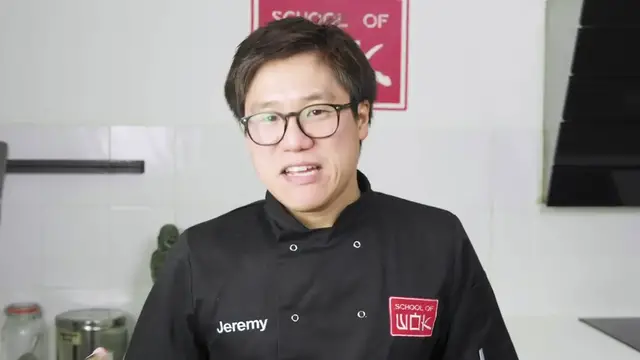 'Video thumbnail for Super Crispy Japanese Fried Chicken Recipe! (Karaage) (720p 25fps)'