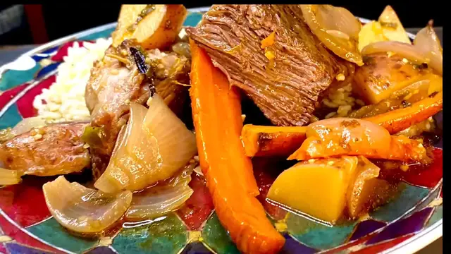 Video thumbnail for Easy Pot Roast Recipe ｜ How to Cast iron sear Chuck Roast
