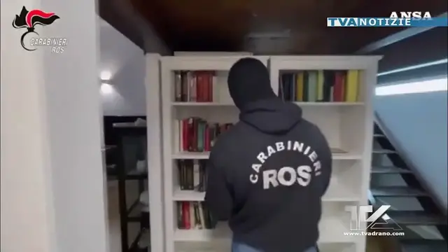 Video thumbnail for Arrestata Laura Bonafede, la maestra vicina a Matteo Messina Denaro. Indagata la figlia