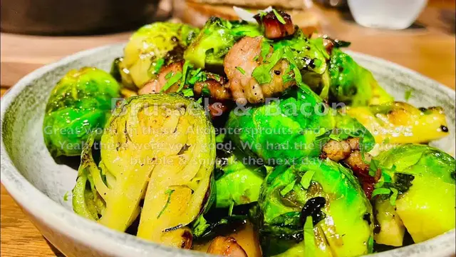 Video thumbnail for 5 Oars Coffee Roasters | Siglap | East Coast Singapore