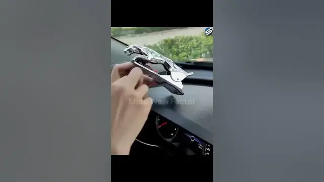 Video thumbnail for 📱🦁 Universal 360° Rotating Car Leopard Phone Clip Holder 🦁📱 | Link is in Description | #usa #shorts