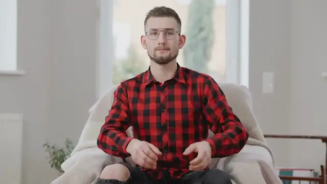 Video thumbnail for Diablo 4 Season 5 Hotfix 3 patch notes: Greater Affix chest fix, Infernal Compasses