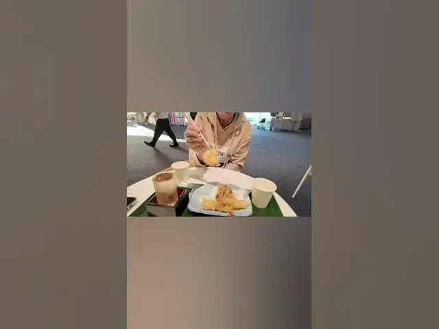 Video thumbnail for Haneda Chaos → Snowy Sapporo Izakaya!