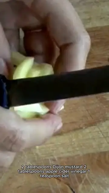 Video thumbnail for Creamy Potato Salad With Bacon