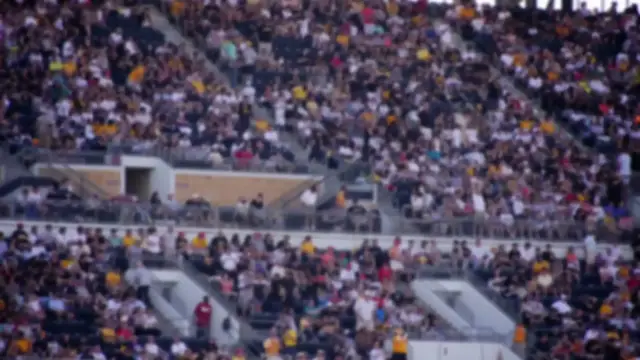 Video thumbnail for Taylor Swift Faces Boos from Eagles Fans at Super Bowl 2025