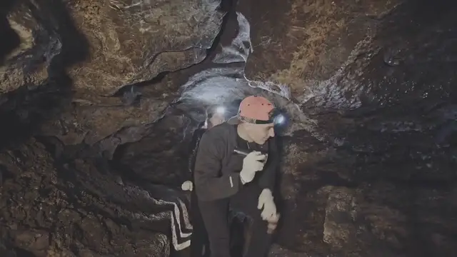 Video thumbnail for Exploring Minecraft’s Deep Dark Biome: What You Need to Know