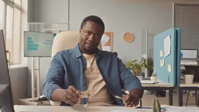 Video thumbnail for How to Make a Minecraft Survival Island Challenge Exciting