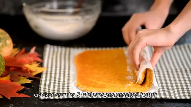 Video thumbnail for easy cheesecake recipe