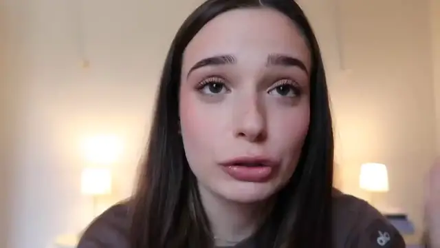 Video thumbnail for COMMENT J'AI FAIT DISPARAÎTRE MES BOUTONS ET CICATRICES D'ACNÉ Andie Ella
