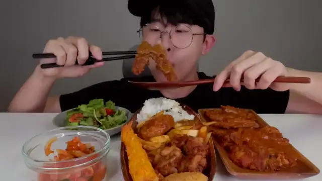 Video thumbnail for Japanese Steak   Pork Katsu with Salad   Mukbang ASMR(720P HD)