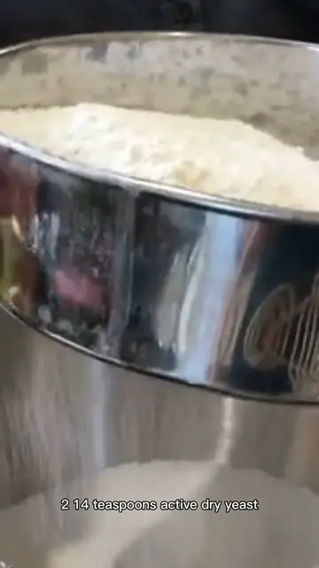 Video thumbnail for recipe for cinnamon rolls