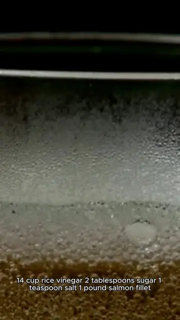 Video thumbnail for salmon sushi bake recipe