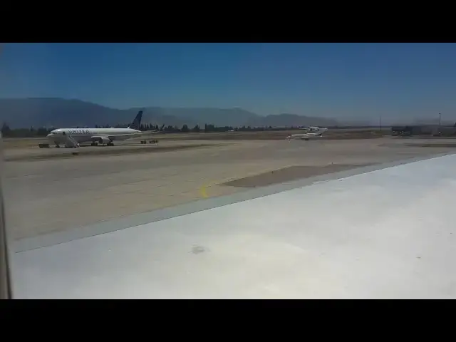 'Video thumbnail for Santiago Chile QF28 takeoff'