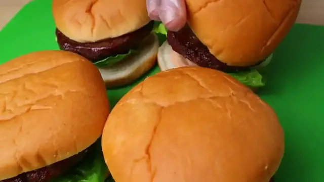 Video thumbnail for Smash Burger Recipe