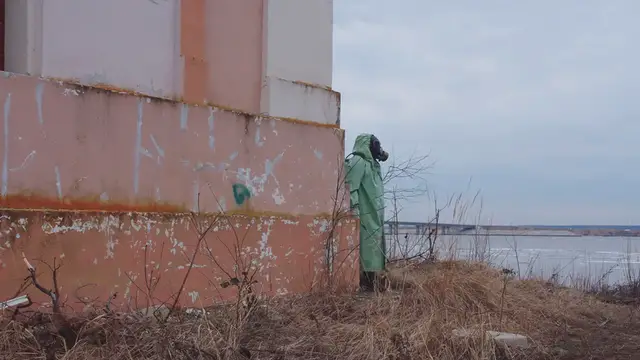 Video thumbnail for "Breaking Bad's 'Ozymandias': Unraveling of Walter White's Empire in a Gut-Wrenching Tale of Betrayal and Loss"