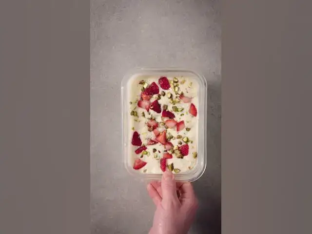 'Video thumbnail for 😲 cottage cheese ice cream 😲 filled with protein | Myprotein'