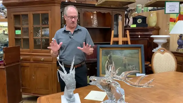 Video thumbnail for Rare BACCARAT French Crystal ROE DEER Chevreuil Stag Head France + Certificate