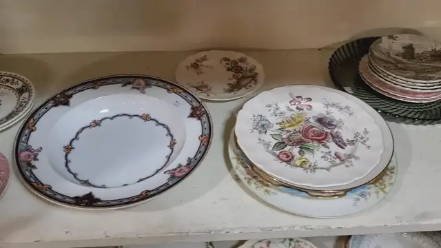 Video thumbnail for Come Thrift With Me! Antique Shopping