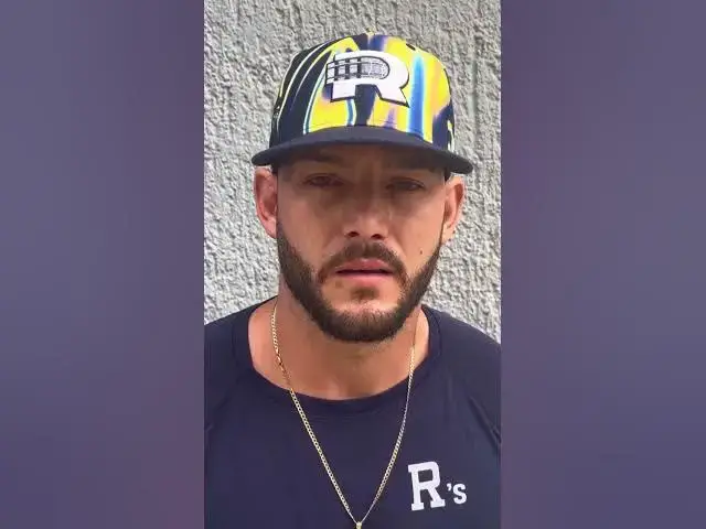 'Video thumbnail for ORLANDO MARTÍNEZ firma con Los Astros de Houston #beisbolcubano #pelotacubana #cuba'
